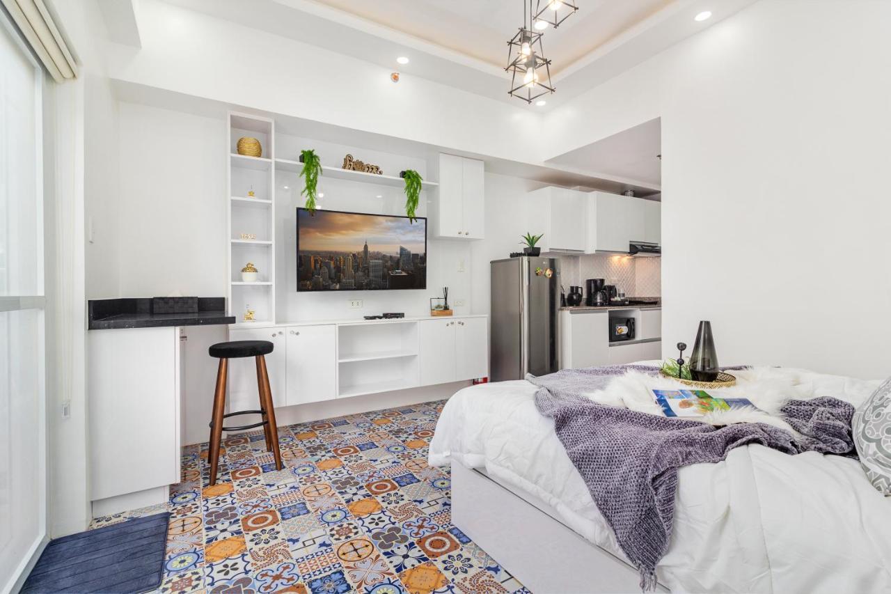 Fresia By J&J Homes At Amani Grand Resort Residences Near Airport Lapu-Lapu City Kültér fotó